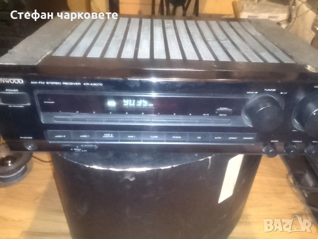 Усилвател със радио тунер Kenwood 