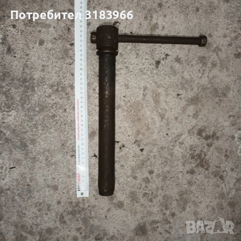 винт за голямо българско менгеме .отличен без забележки е