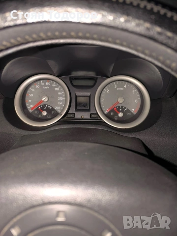 Рено Меган 1.6 16v, снимка 9 - Автомобили и джипове - 54463086
