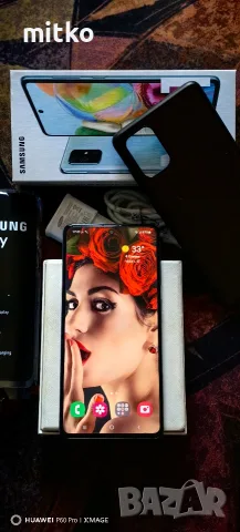 SAMSUNG GALAXY A71-Перфектно състояние.Пълен комплект 