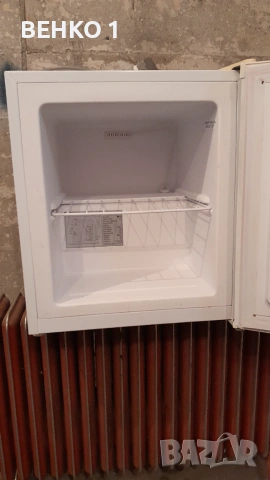 Малък фризер Argos 34 litra!, снимка 2 - Фризери - 55002006