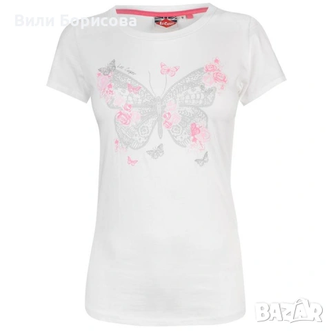 Дамска тениска Lee Cooper Diamond T Shirt е с къси ръкави и деколте по врата за класически вид.