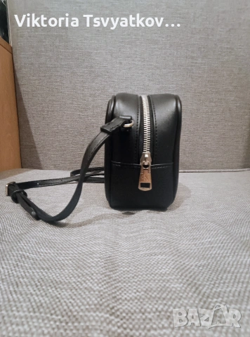 Малка чанта Calvin Klein Jeans, снимка 2 - Чанти - 55212192