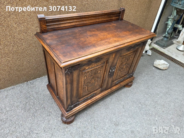 Красив шкаф в Готически стил , снимка 3 - Шкафове - 54293899