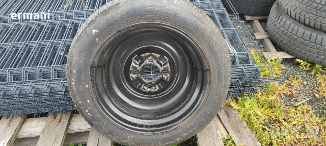 Патерица за Nissan, снимка 4 - Гуми и джанти - 54043702