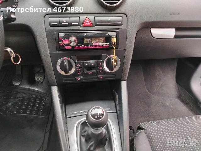 Audi A3 sport back 1.6 FSI , снимка 11 - Автомобили и джипове - 54741018