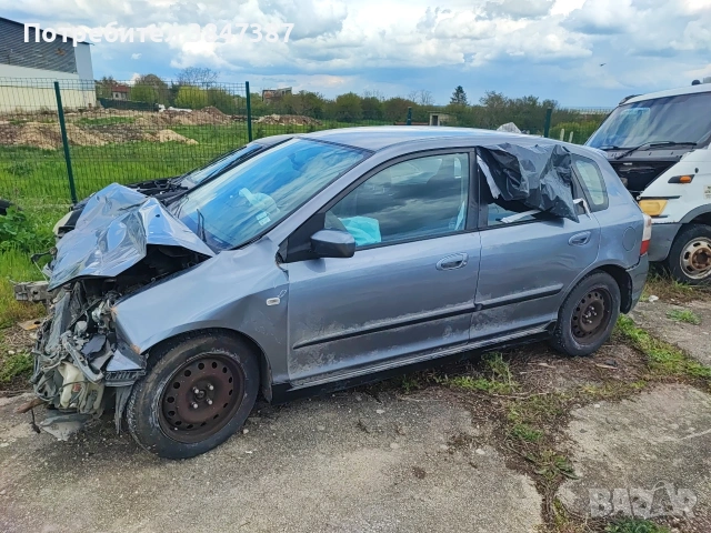 Хонда Сивик 1.6i Автомат, снимка 5 - Автомобили и джипове - 54378044