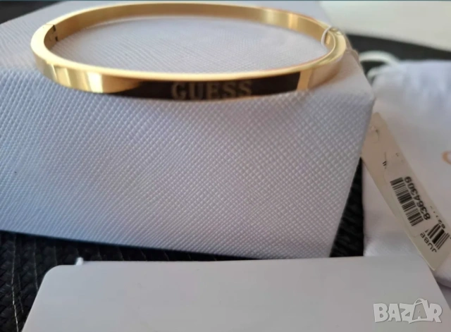 Дамска гривна GUESS , снимка 5 - Гривни - 54153476