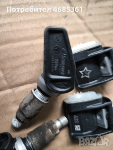 Датчици за налягане в гумите за Mercedes, снимка 3 - Части - 54177279