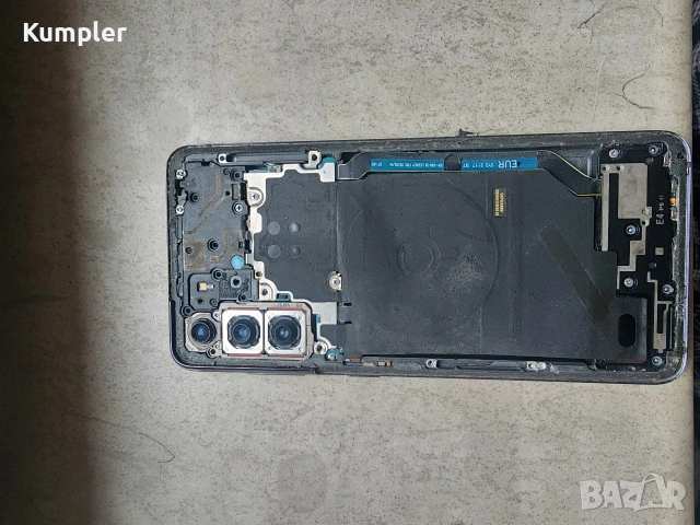 Samsung S21 за части, снимка 2 - Резервни части за телефони - 54575895