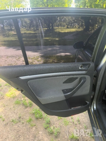 Продавам Vw golf 5 1.9 105 , снимка 11 - Автомобили и джипове - 54701949