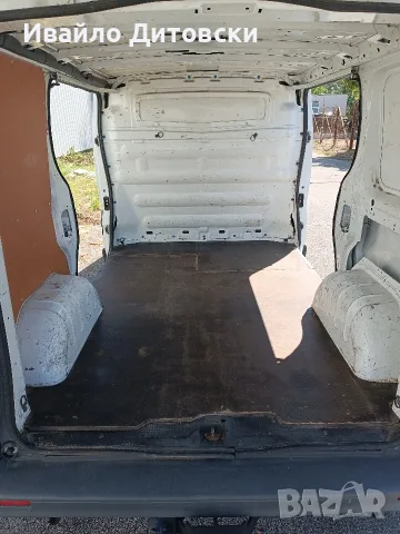 OPEL VIVARO 2.5 CDTI, снимка 9 - Бусове и автобуси - 55493842