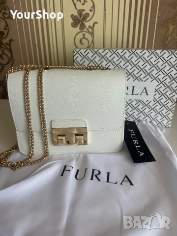 Чисто нова чанта Furla Bella в бял цвят