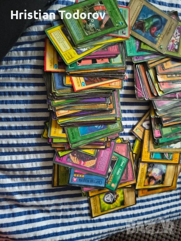 Цяла торба със стари Yu Gi Oh карти, снимка 3 - Антикварни и старинни предмети - 54312245