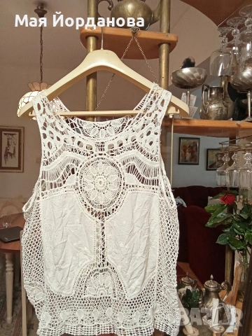 оригинален топ, дантела и бродерия. Номер L, XL. Цена 5Е.