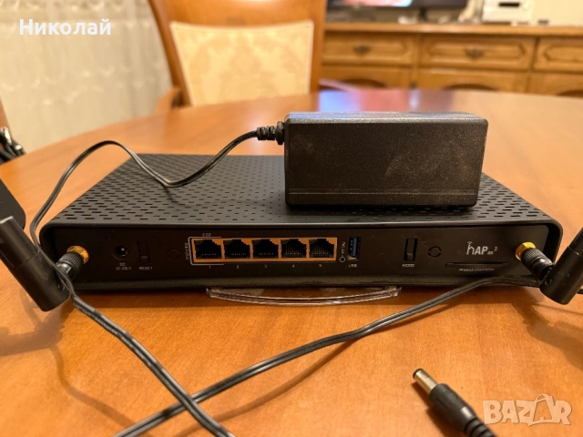 Рутер MikroTik, снимка 2 - Рутери - 54049097