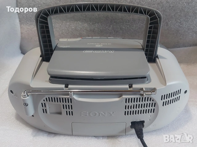 Sony CFD-S03CPL CD/MP3 Stereo Radio Cassette Corder , снимка 2 - Радиокасетофони, транзистори - 54659208