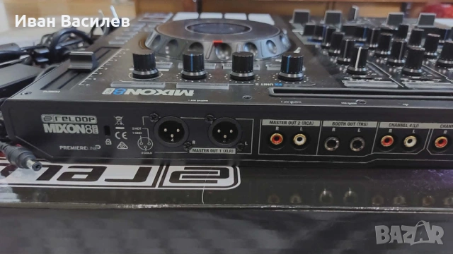 DJ контролер/конзола Reloop MIXON 8 Pro, снимка 12 - Ресийвъри, усилватели, смесителни пултове - 54813470