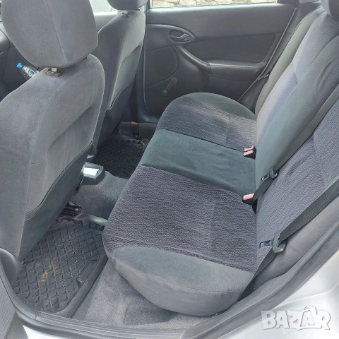 ford focus 1.8 tddi 90 кс, снимка 10 - Автомобили и джипове - 54171335