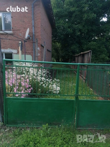 продавам две къщи в с.Балювица, снимка 4 - Къщи - 55078249