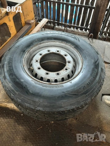 5 гуми нови 385  65R22,5