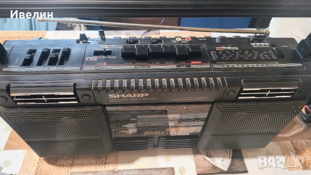 Двукасетен радиокасетофон SHARP, снимка 2 - Радиокасетофони, транзистори - 54019041