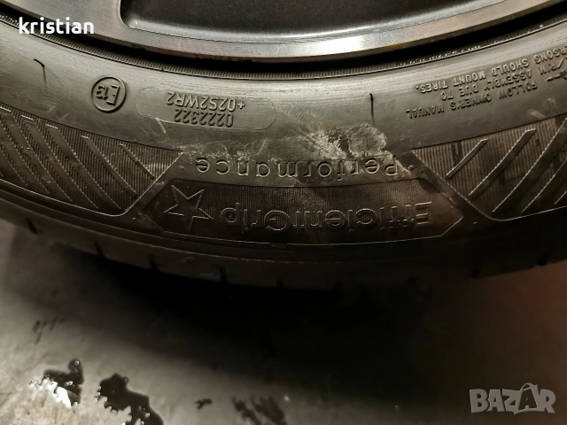 225 55 17 googyear 4бр, снимка 4 - Гуми и джанти - 54529784