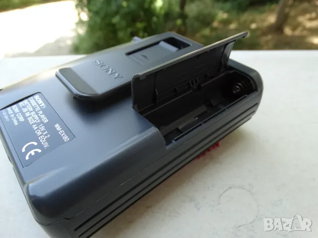 SONY WM-EX180 ..., снимка 12 - Радиокасетофони, транзистори - 55332214