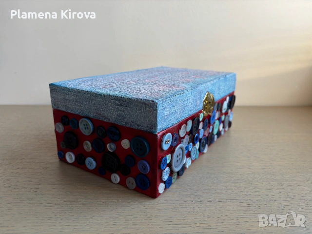 Декоративна кутия с копчета | Ръчна изработка, снимка 2 - Декорация за дома - 54223173