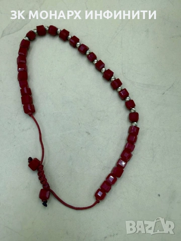 Гривна конец със златни топчета, снимка 4 - Гривни - 54197291