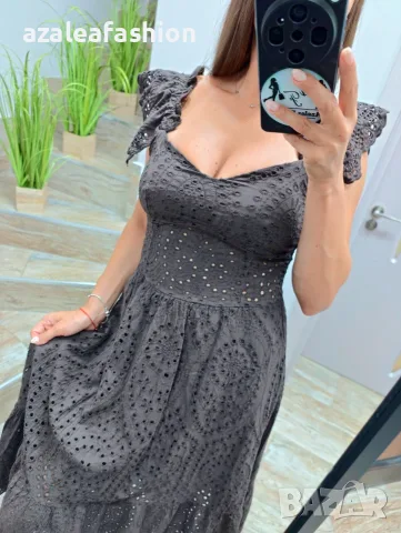 Лятна дантелена рокля