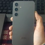Samsung S24+ с лек дефект по дисплея !, снимка 7