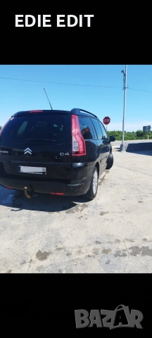 Citroen grand C4 Picasso 7 МЕСТЕН 2009 обслужен 1.6 HDi перфектно състояние , снимка 4 - Автомобили и джипове - 54908730