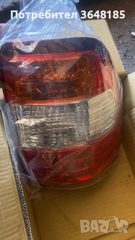     Toyota Land Cruiser FJ100 2005 заден десен стоп