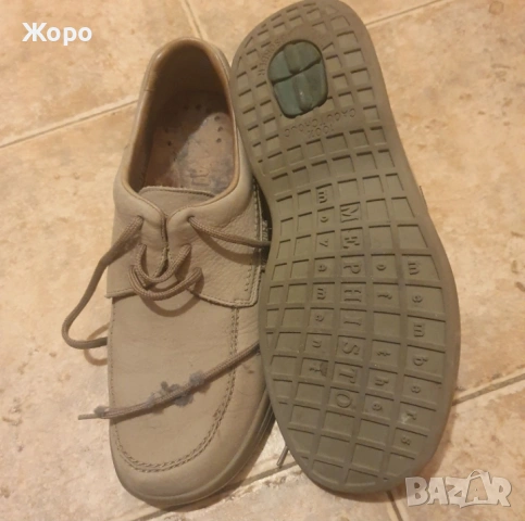 Продавам нови маратонки и сандали номер 42., снимка 18 - Маратонки - 41747622