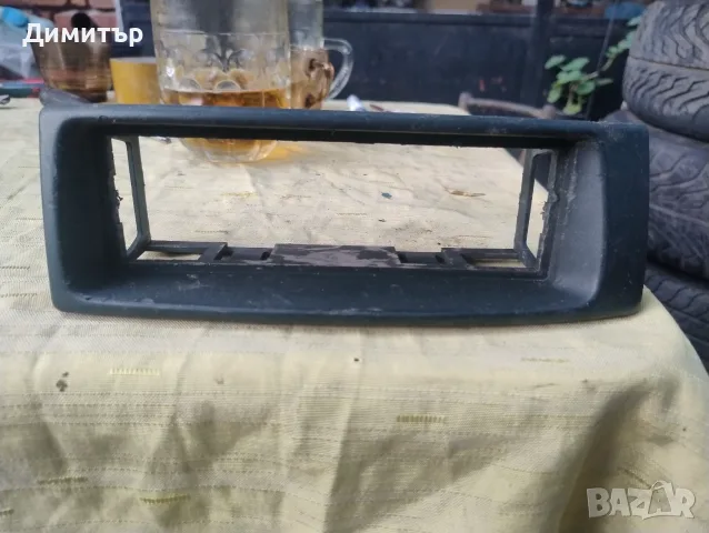 Преходник Касетофон За Рено Сценик 1998г / Renault Scenic 1998y