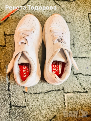 Детски маратонки Skechers, снимка 2 - Детски маратонки - 54966863