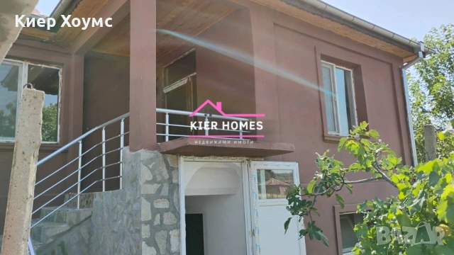 Двуетажна къща в село Поповица,общ.Садово,обл.Пловдив, снимка 2 - Къщи - 53986310