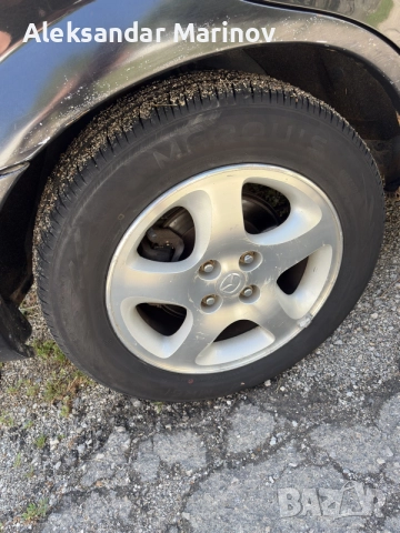 Mazda323F Mazda , снимка 10 - Автомобили и джипове - 55278504