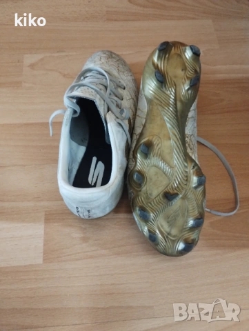 Футболни обувки/бутонки Under Armour - нови ОРИГИНАЛНИ  № 40 + подарък , снимка 14 - Футбол - 54171304