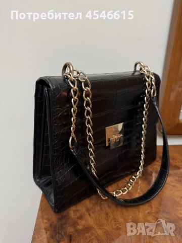 Кожена чанта Zara, снимка 3 - Чанти - 55224604
