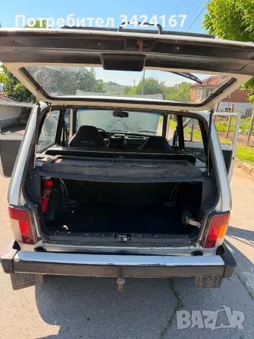 Lada Niva 1.7 с газова уредба, снимка 9 - Автомобили и джипове - 55406122