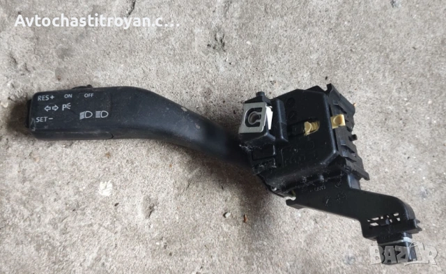 Превключвател мигачи-светлини VW golf 5, Skoda, Audi - 1K0 953 513 A