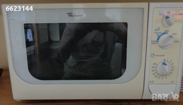Whirlpool микровълнова печка модел AVM517