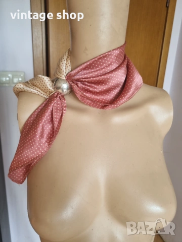 Копринени шалове с точки (различни размери), снимка 9 - Шалове - 54144361