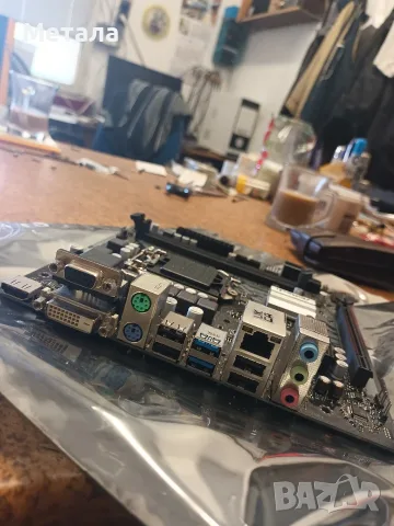 Продавам дънна платка ASROCK H510M-HDV, снимка 2 - Дънни платки - 55432601
