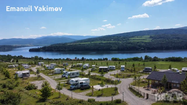 Парцел 9030 кв.м до главен новоасфалтиран път с панорамна гледка към язовир Пчелина, с. Ковачевци, снимка 4 - Парцели - 55174408