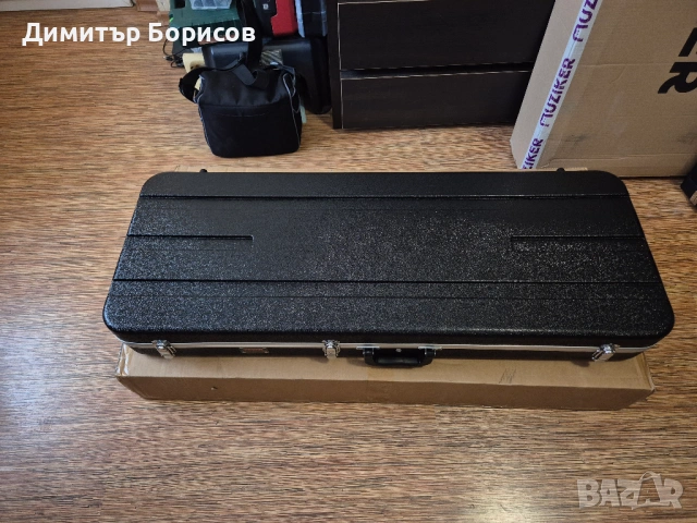 ТВЪРД КУФАР ЗА ЕЛЕКТРИЧЕСКА КИТАРА ABS - НОВ, снимка 2 - Китари - 54604501