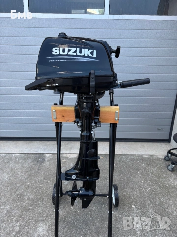 Двигател за лодка Suzuki 