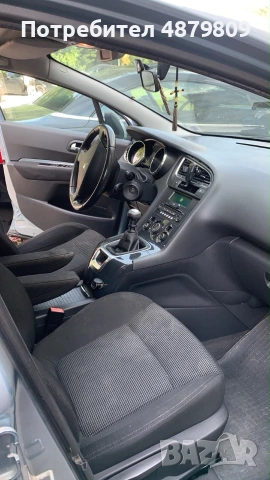 Peugeot 5008 1.6HDI, снимка 2 - Автомобили и джипове - 55211842